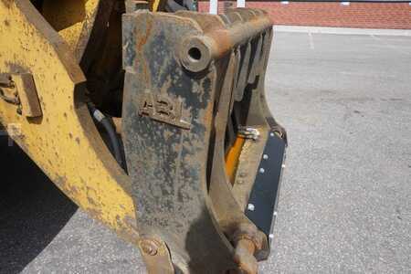 Chargeuse sur pneus 2015 Caterpillar 980 M (20)