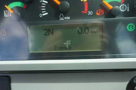 Chargeuse sur pneus 2015 Caterpillar 980 M (7)