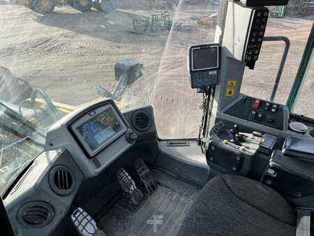 Kolové nakladače 2012 Caterpillar 980 K (6)