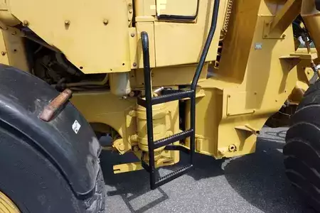 Wielladers 1983 Caterpillar 920 (18)