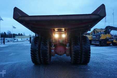 Rigid Dump Trucks 1998 Caterpillar 769 D (16)