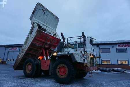 Rigid Dump Trucks 1998 Caterpillar 769 D (4)