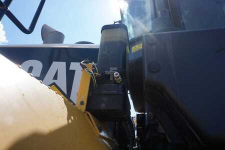 Chargeuse sur pneus 2013 Caterpillar 972 K (13)