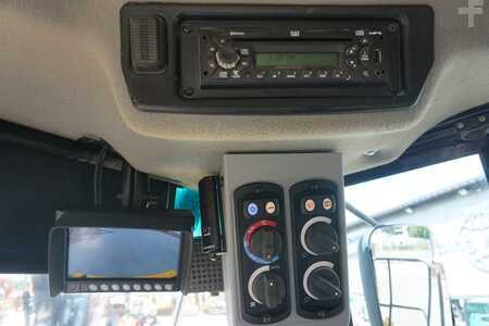 Chargeuse sur pneus 2013 Caterpillar 972 K (18)