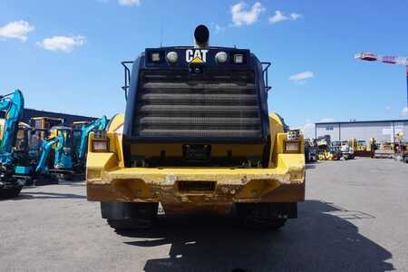 Chargeuse sur pneus 2013 Caterpillar 972 K (5)