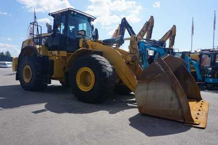Chargeuse sur pneus 2013 Caterpillar 972 K (8)