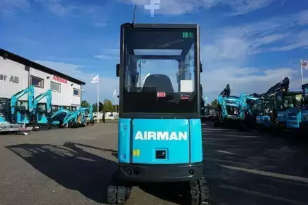 Mini-koparki 2021 Airman AX19-7 *Få Timmar* (4)