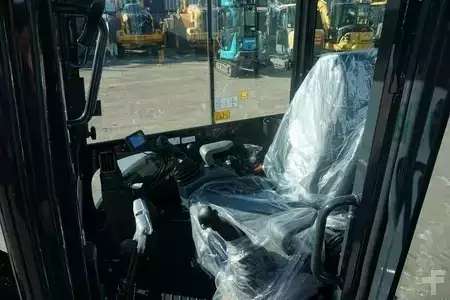Mini excavadoras 2023 Airman AX 26 U-7 (6)