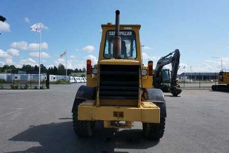 Carregadeira de rodas 1983 Caterpillar 920 (4)
