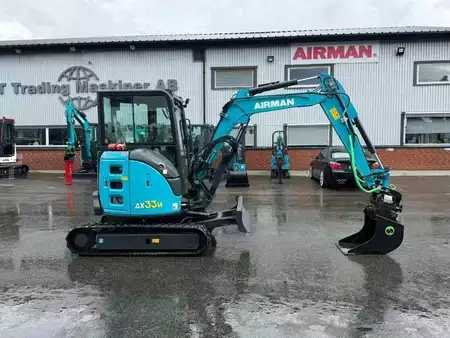 mini escavadeira 2023 Airman AX 33 U (1)