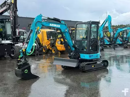 mini escavadeira 2023 Airman AX 33 U (6)