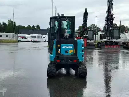 mini escavadeira 2023 Airman AX 33 U (7)