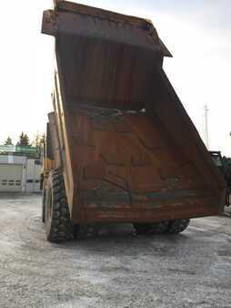 Dumpperit 1999 Komatsu HD 605-5 (7)