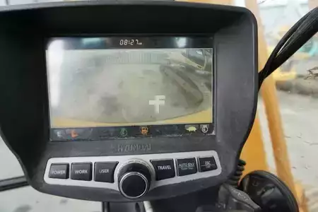 Korečková rýpadla 2015 Hyundai R260LC-9A (14)