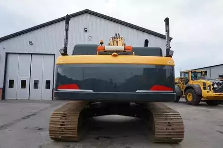 Korečková rýpadla 2015 Hyundai R260LC-9A (6)