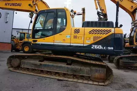 Korečková rýpadla 2015 Hyundai R260LC-9A (7)