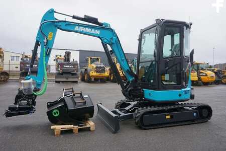 Mini excavadoras 2023 Airman AX33U-7  *Omgående Leverans* (1)