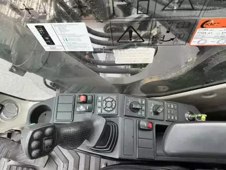 Koparki gąsienicowe 2015 Volvo EC 250 E NL (14)