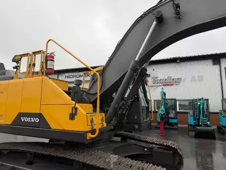 Koparki gąsienicowe 2015 Volvo EC 250 E NL (15)
