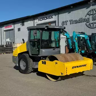 Tiejyrät 2015 Dynapac CA 1500 D (5)