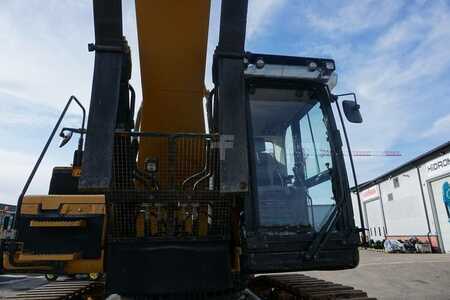 Escavadora de rastos 2015 Caterpillar 340F (4)
