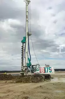 Rotary Drilling Rig 2013 Casagrande B175XP (1)