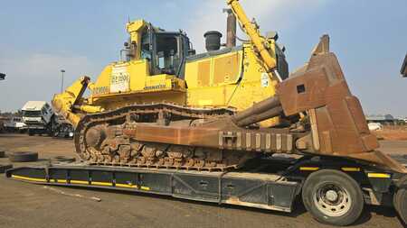 Bulldózerek 2011 Komatsu D375A-5, SALE FOR PARTS ! (1)