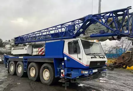 Autogru 2006 Grove GMK 4075 (1)