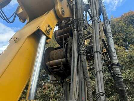 Rotary Drilling Rig 2000 Bauer BG 18, 2000, FOR SALE (10)