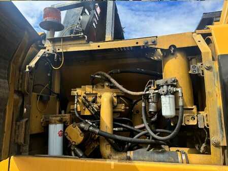 Rotary Drilling Rig 2000 Bauer BG 18, 2000, FOR SALE (8)