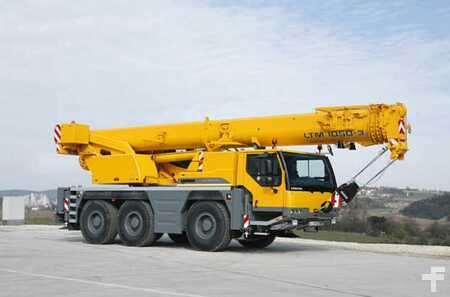 Mobilkran 2010 Liebherr LTM 1050-3.1, Jib, 2010, Good Condition (1)