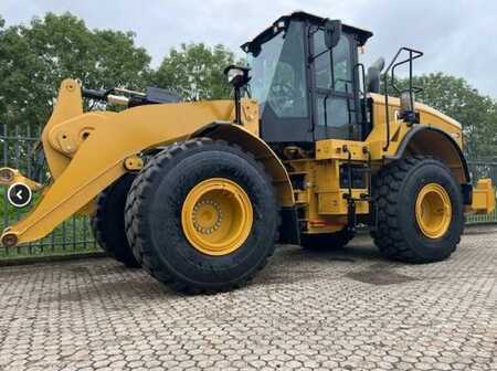 Ładowarki kołowe 2023 Caterpillar 950, Model 2023, only 2250h Demo! FOR SALE, ASAP! (1)