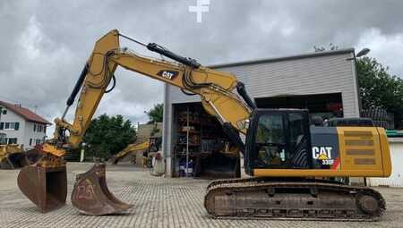 Korečková rýpadla 2017 Caterpillar 330F (1)