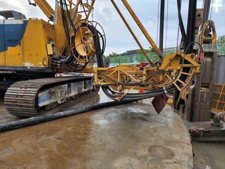Rotary Drilling Rig 2001 Bauer BC32 with HS873HD Liebherr ,FOR SALE (2)
