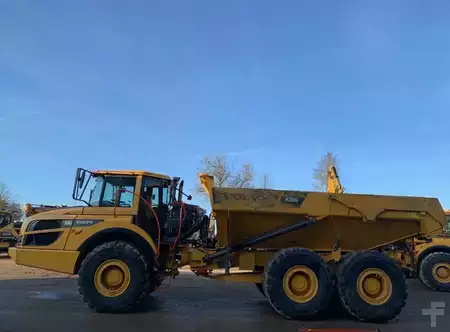 Nivelohjatut dumpperit 2023 Volvo A30G 2023 YOM (3)