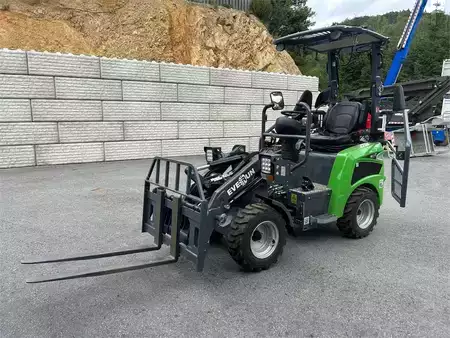 Sonstige 2025 Everun ER08E Hoflader elektrisch (3)