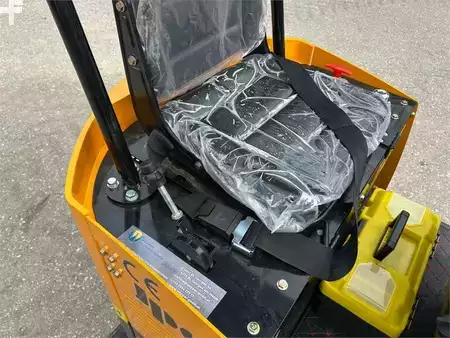 Mini excavadoras 2025 JPC HT12 Minibagger (15)