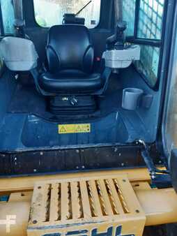Kompaktlader 2019 Gehl RT 175 (4)