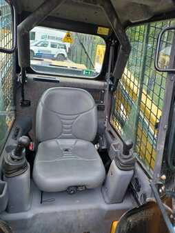 Kompaktlader 2020 Gehl RT 165 (4)