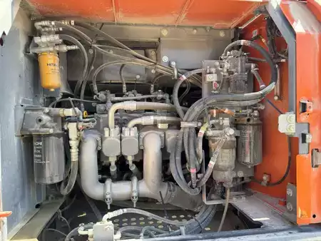Pelles sur chenilles 2021 Hitachi ZX 250 LCN-7 (16)