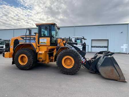 Pyöräkuormaajat 2023 Hyundai HL 960 A (1)