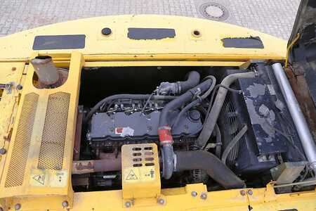 Korečková rýpadla 2006 Kobelco E 305 (19)