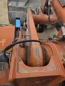 Kerekes rakodó 2021 Hitachi ZW 250-6 (11)