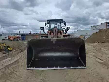 Kerekes rakodó 2021 Hitachi ZW 250-6 (18)