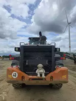 Kerekes rakodó 2021 Hitachi ZW 250-6 (4)