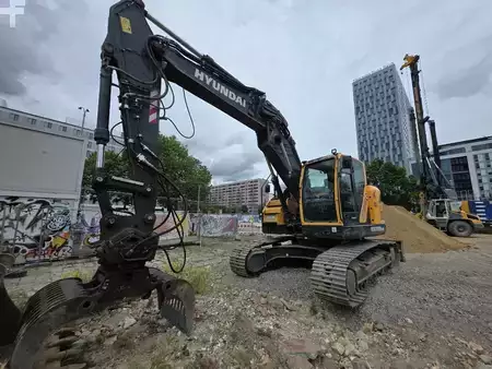 Koparki gąsienicowe 2023 Hyundai HX 235 ALCR (1)
