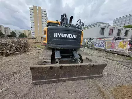 Koparki gąsienicowe 2023 Hyundai HX 235 ALCR (16)