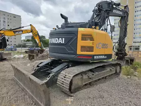 Koparki gąsienicowe 2023 Hyundai HX 235 ALCR (4)