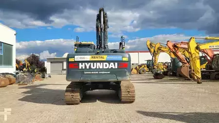 Bæltegraver 2023 Hyundai HX 220 AL (5)