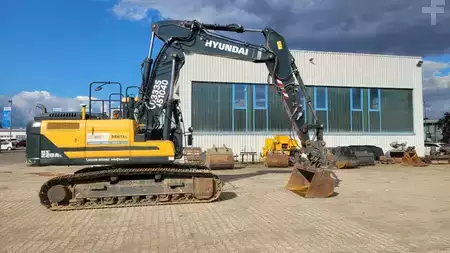 Bæltegraver 2023 Hyundai HX 220 AL (8)